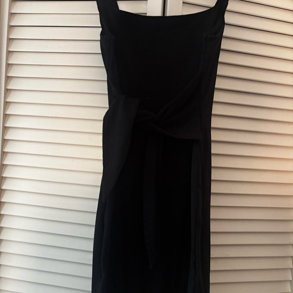 Elegant Guess Black Dress